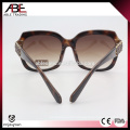 Hot-sale fashion women sunglasses made from import material